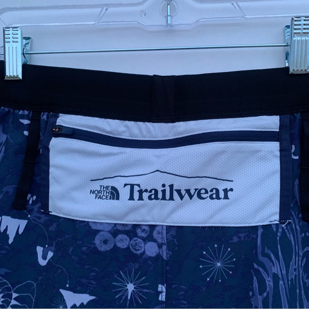 THE NORTH FACE Women’s Trailwear OKT Trail Short Navy Blue NF0A81Z6OQ8-XL-REG - Picture 7 of 16